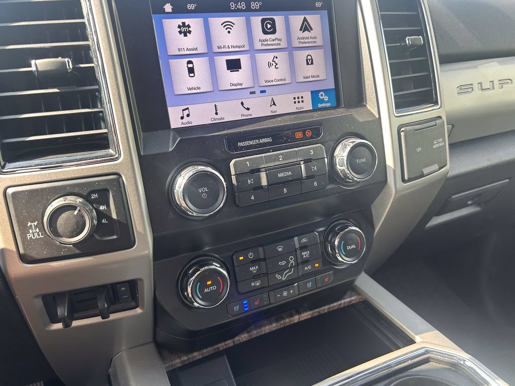 Certified 2019 Ford F250 Lariat w/ Lariat Ultimate Package AWD/4WD image 29