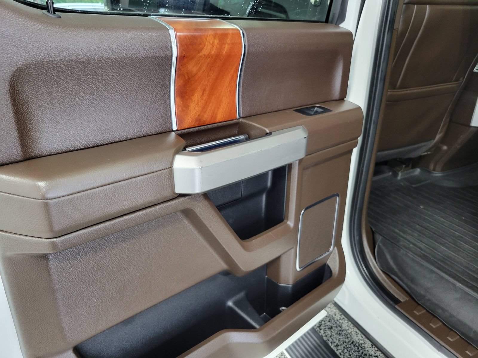 Certified 2020 Ford F150 King Ranch w/ Technology Package AWD/4WD image 21