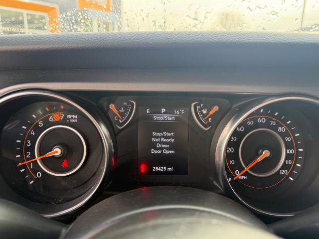 Used 2022 Jeep Wrangler Unlimited Sport AWD/4WD image 13