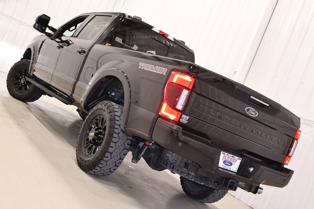 Certified 2022 Ford F350 Lariat w/ Tremor Off-Road Package image 41