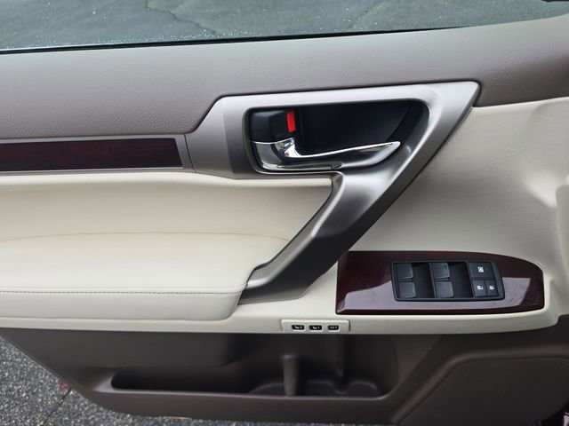 Used 2018 Lexus GX 460 Premium w/ Premium Package AWD/4WD image 14