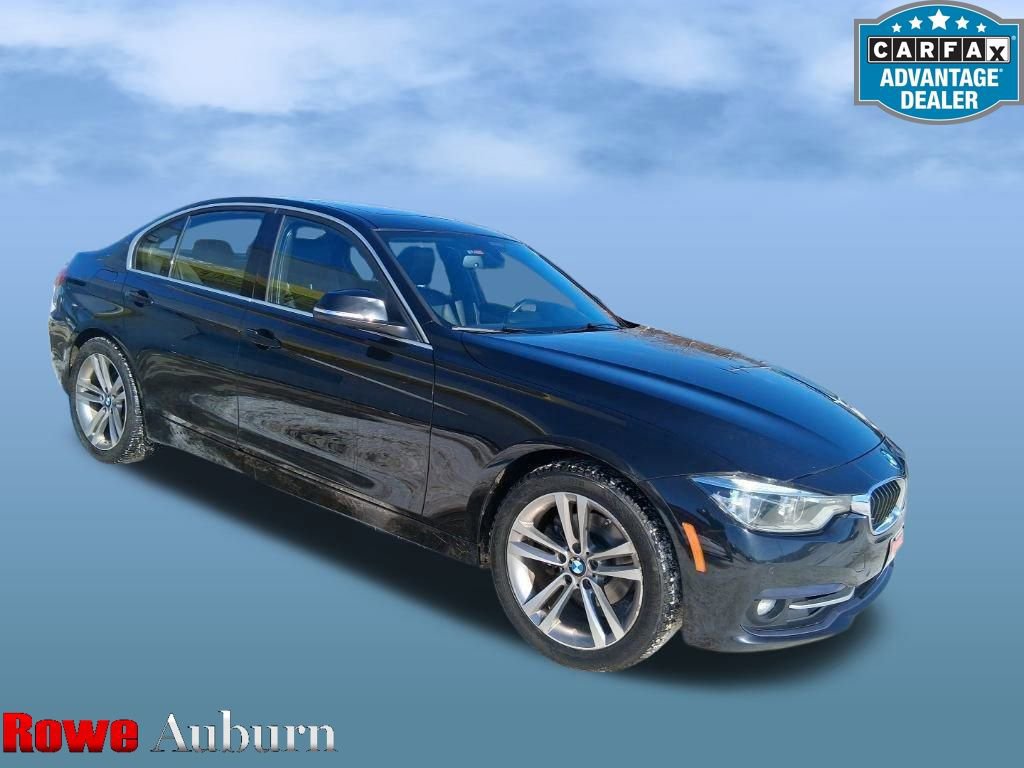 Used 2018 BMW 330i xDrive Sedan w/ Convenience Package image 7