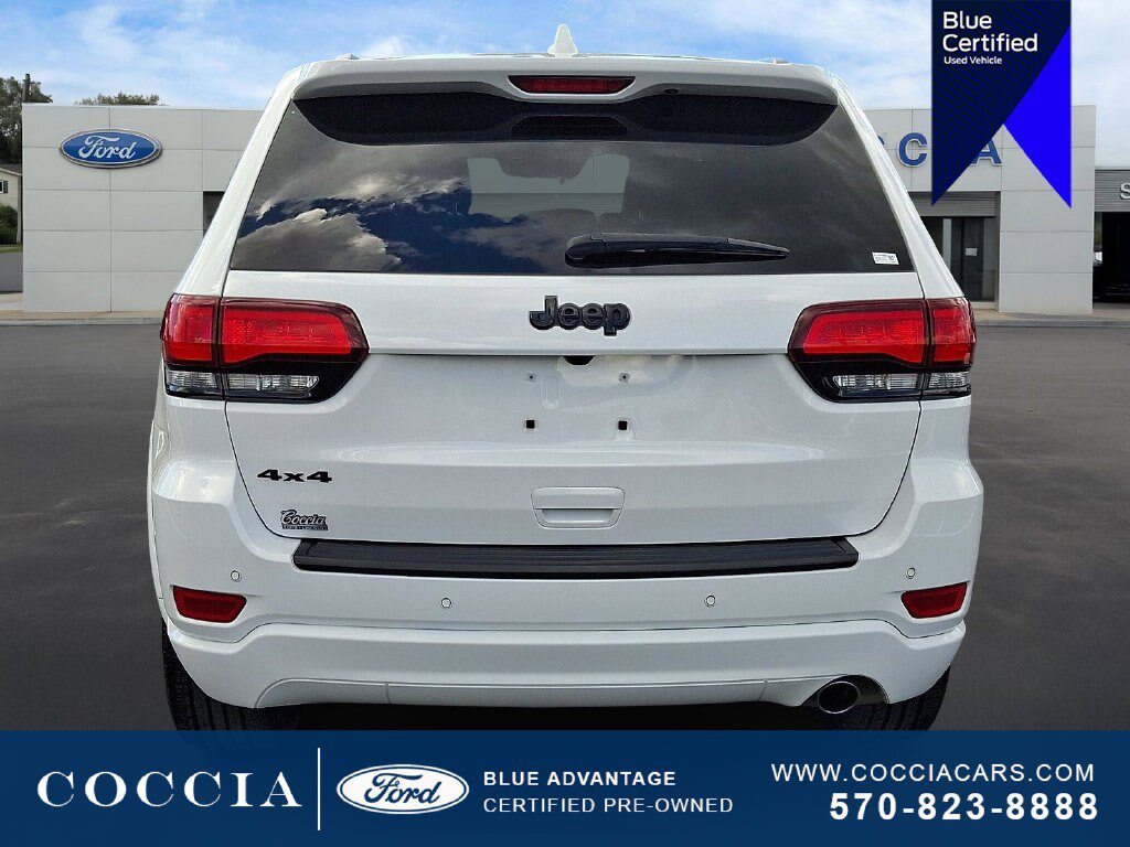 Used 2020 Jeep Grand Cherokee Altitude AWD/4WD image 5