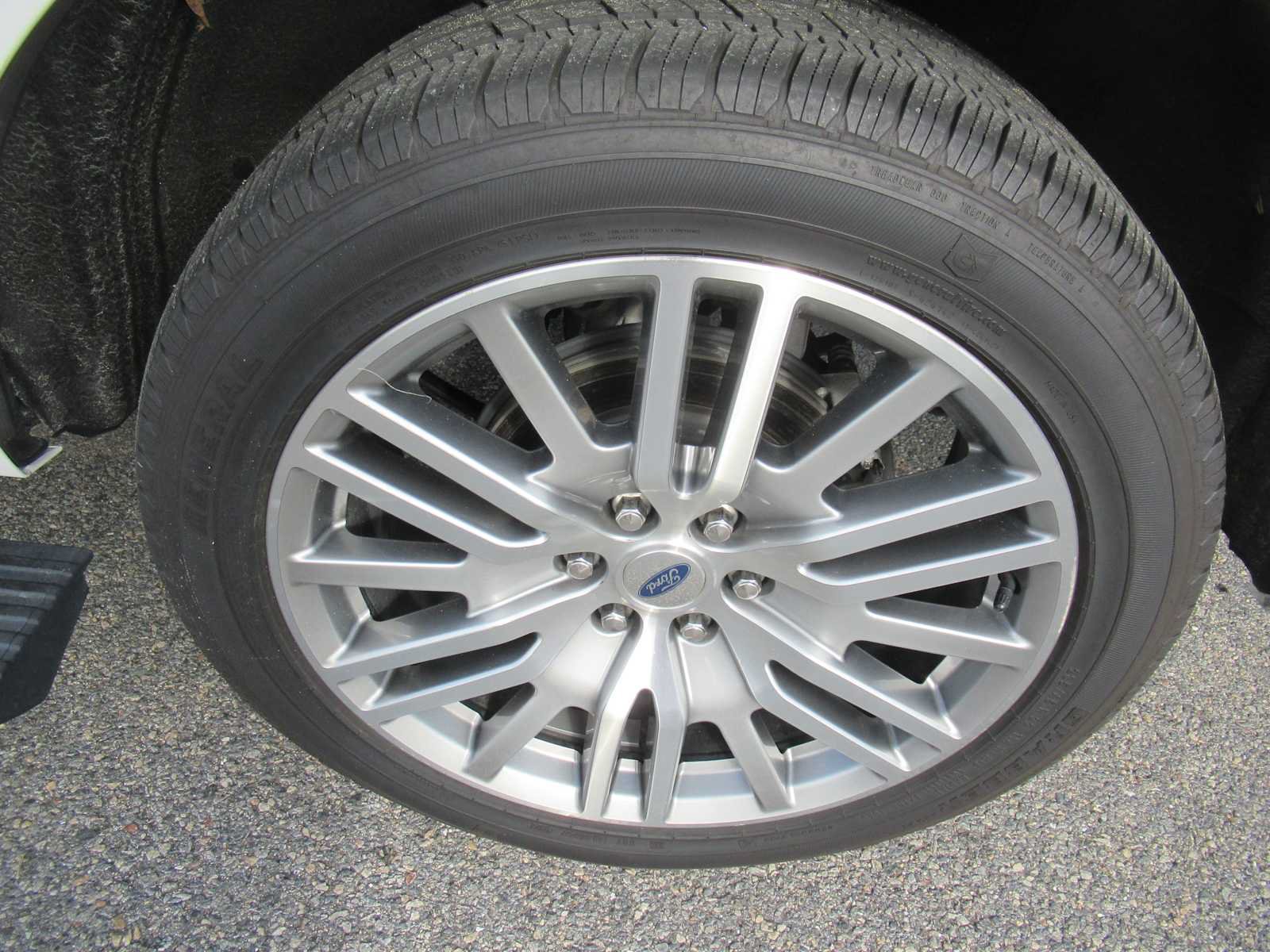 Certified 2022 Ford Expedition Platinum AWD/4WD image 9