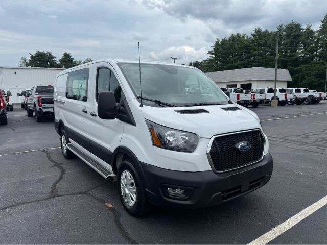 Certified 2025 Ford Transit 250 Low Roof w/ Exterior Upgrade Package RWD image 11
