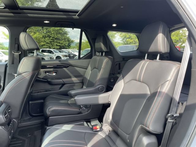 Used 2024 Honda Pilot TrailSport image 17