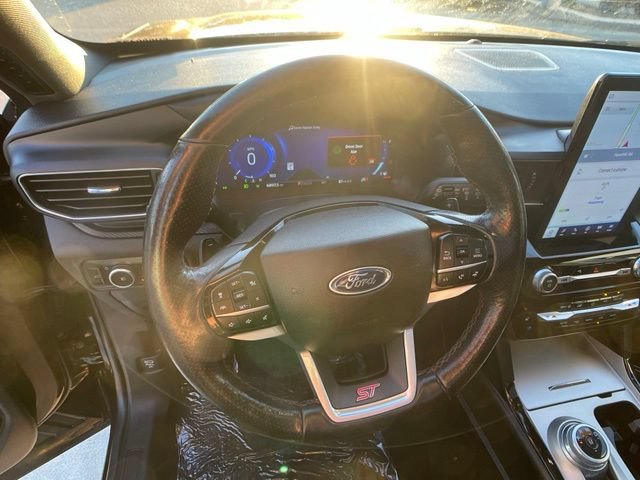 Certified 2023 Ford Explorer ST w/ Equipment Group 401A AWD/4WD image 16
