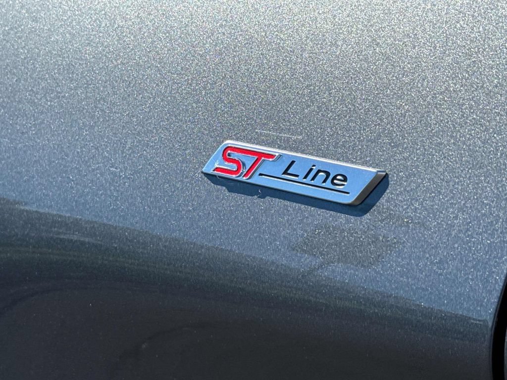 Certified 2026 Ford Explorer ST-Line w/ ST-Line Street Pack AWD/4WD image 6