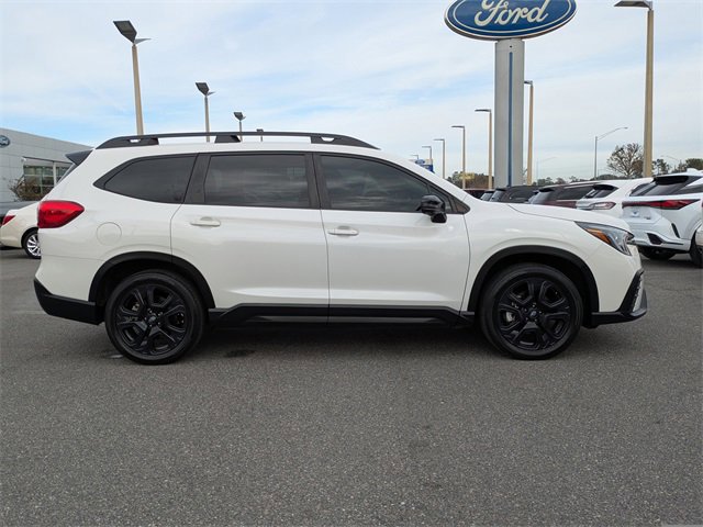 Used 2023 Subaru Ascent Onyx Edition Limited image 6