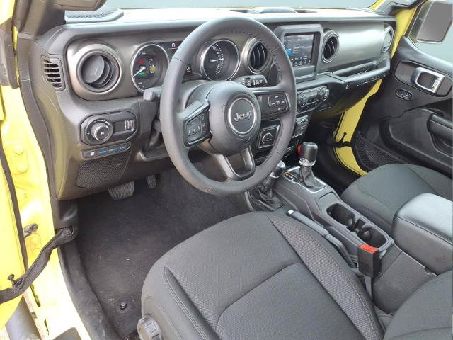 Used 2023 Jeep Wrangler Unlimited AWD/4WD image 5