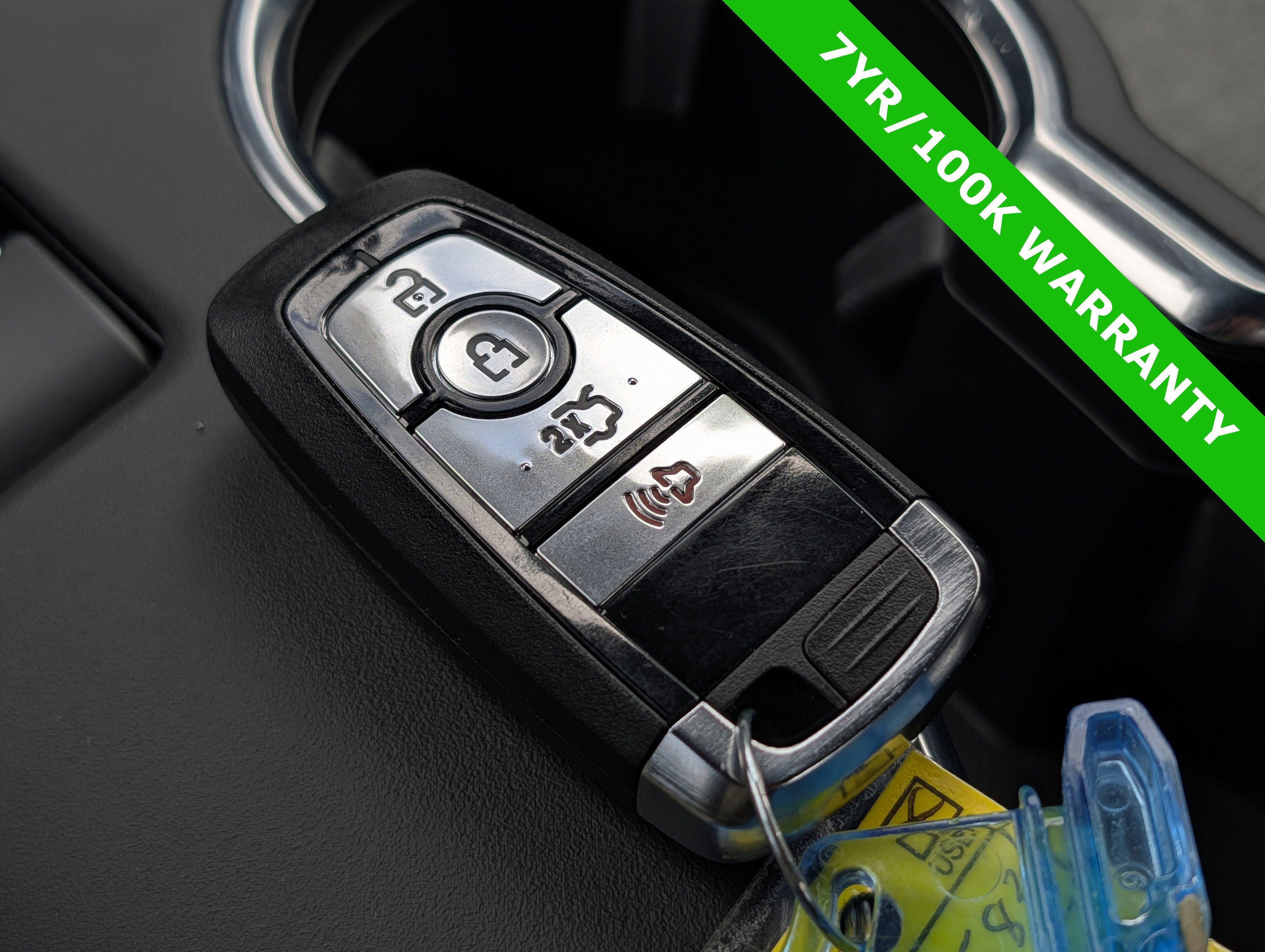 Certified 2025 Ford Mustang Coupe image 28