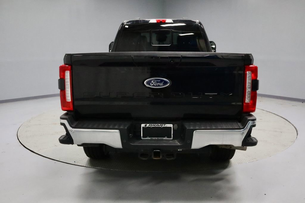 Certified 2023 Ford F350 Lariat AWD/4WD image 10