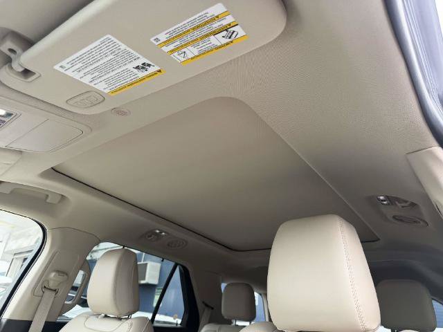 Certified 2023 Ford Explorer Platinum w/ Class IV Trailer Tow Package AWD/4WD image 19
