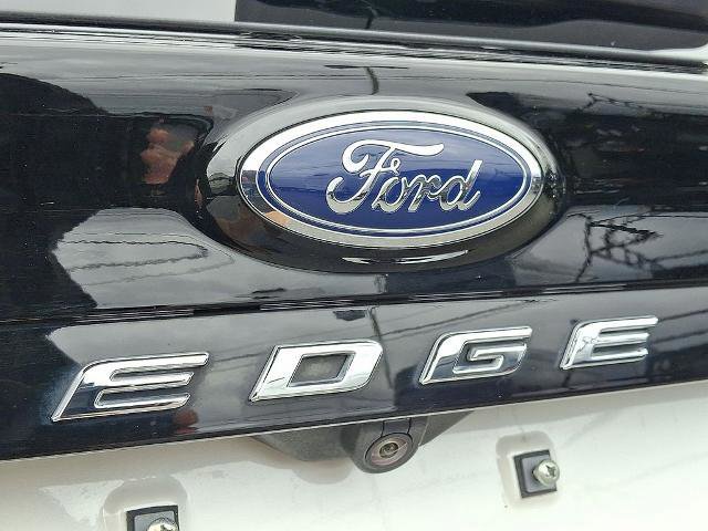Certified 2024 Ford Edge ST-Line w/ Class II Trailer Tow Package image 31