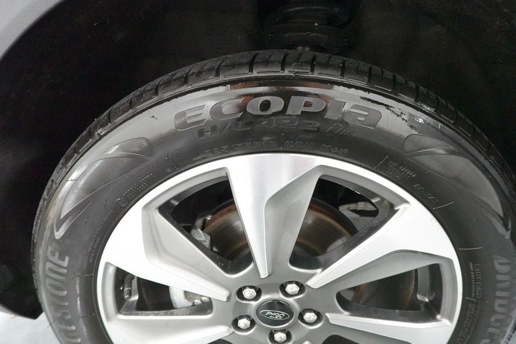Certified 2025 Ford Escape Platinum AWD/4WD image 37