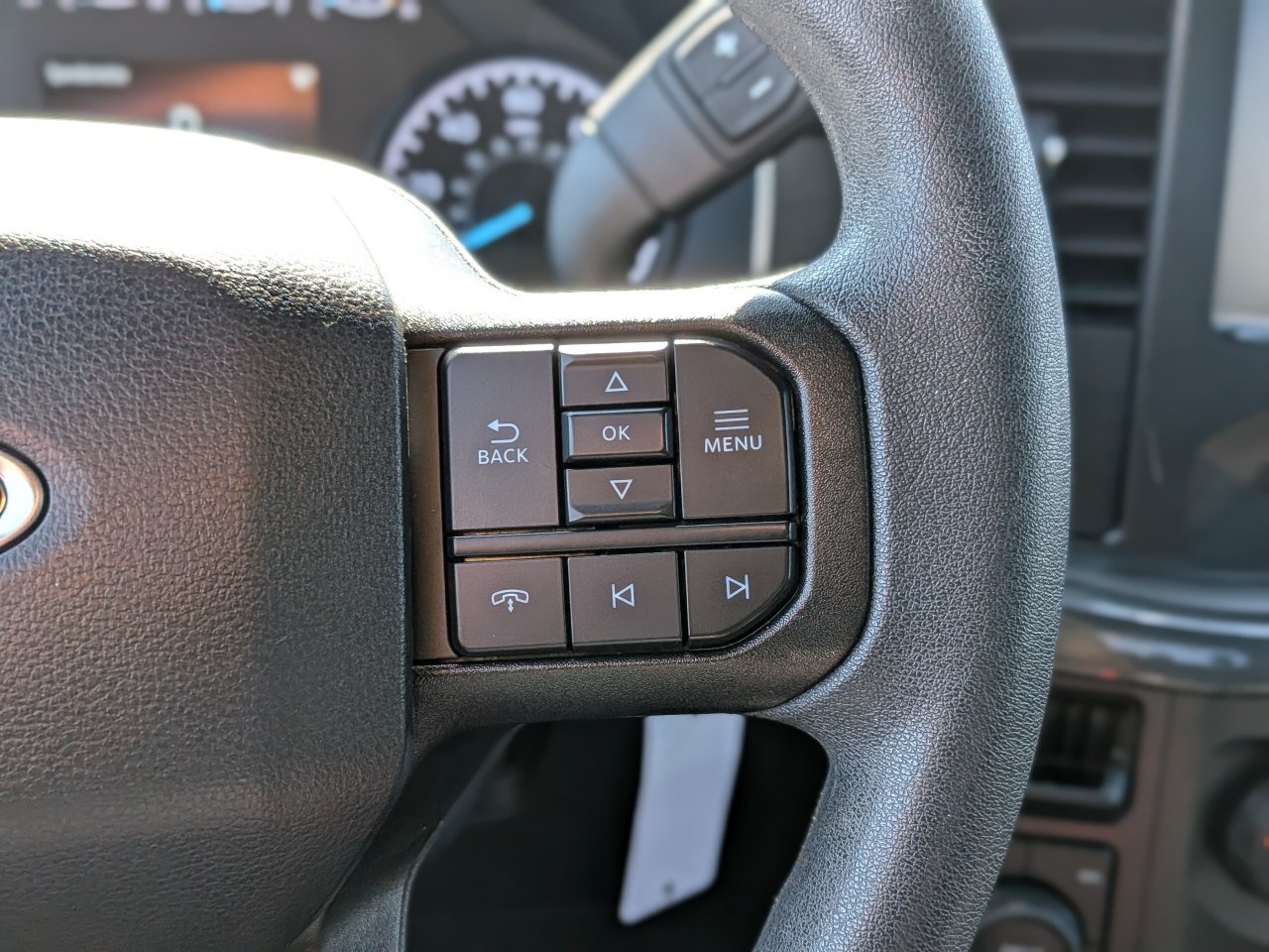 Certified 2022 Ford F150 XL w/ STX Black Appearance Package AWD/4WD image 29