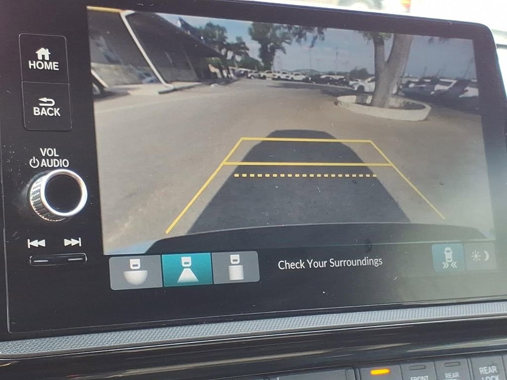Used 2025 Honda Odyssey Sport-L image 22