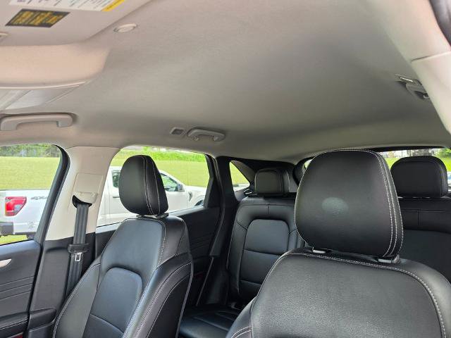Certified 2022 Ford Escape SEL FWD image 33