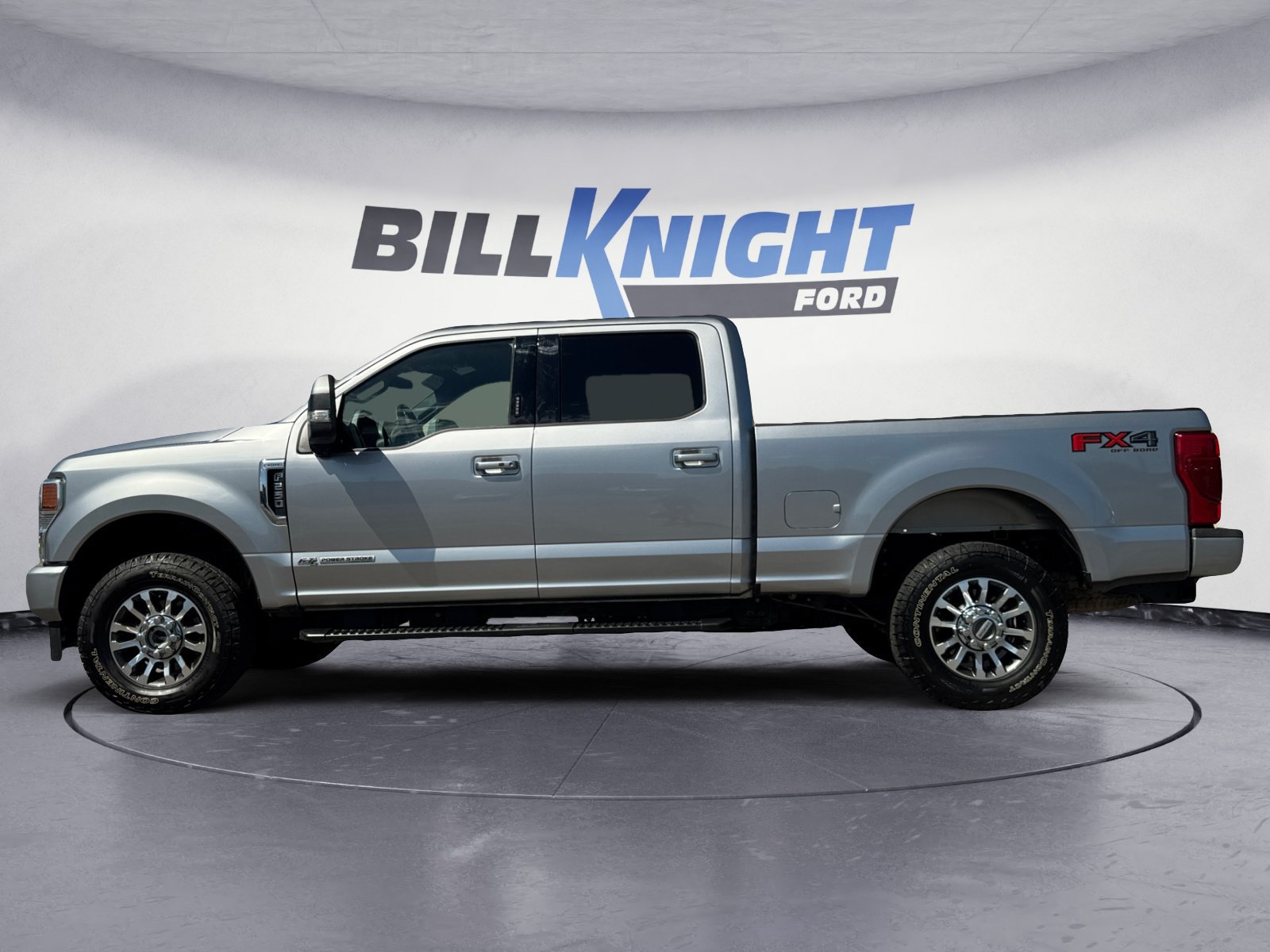 Certified 2022 Ford F250 Lariat w/ Lariat Ultimate Package AWD/4WD image 2