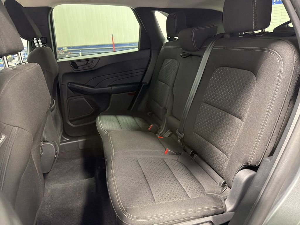 Certified 2025 Ford Escape Active AWD/4WD image 11
