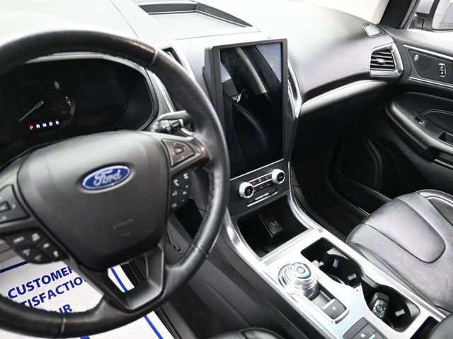 Certified 2022 Ford Edge Titanium w/ Equipment Group 301A image 24