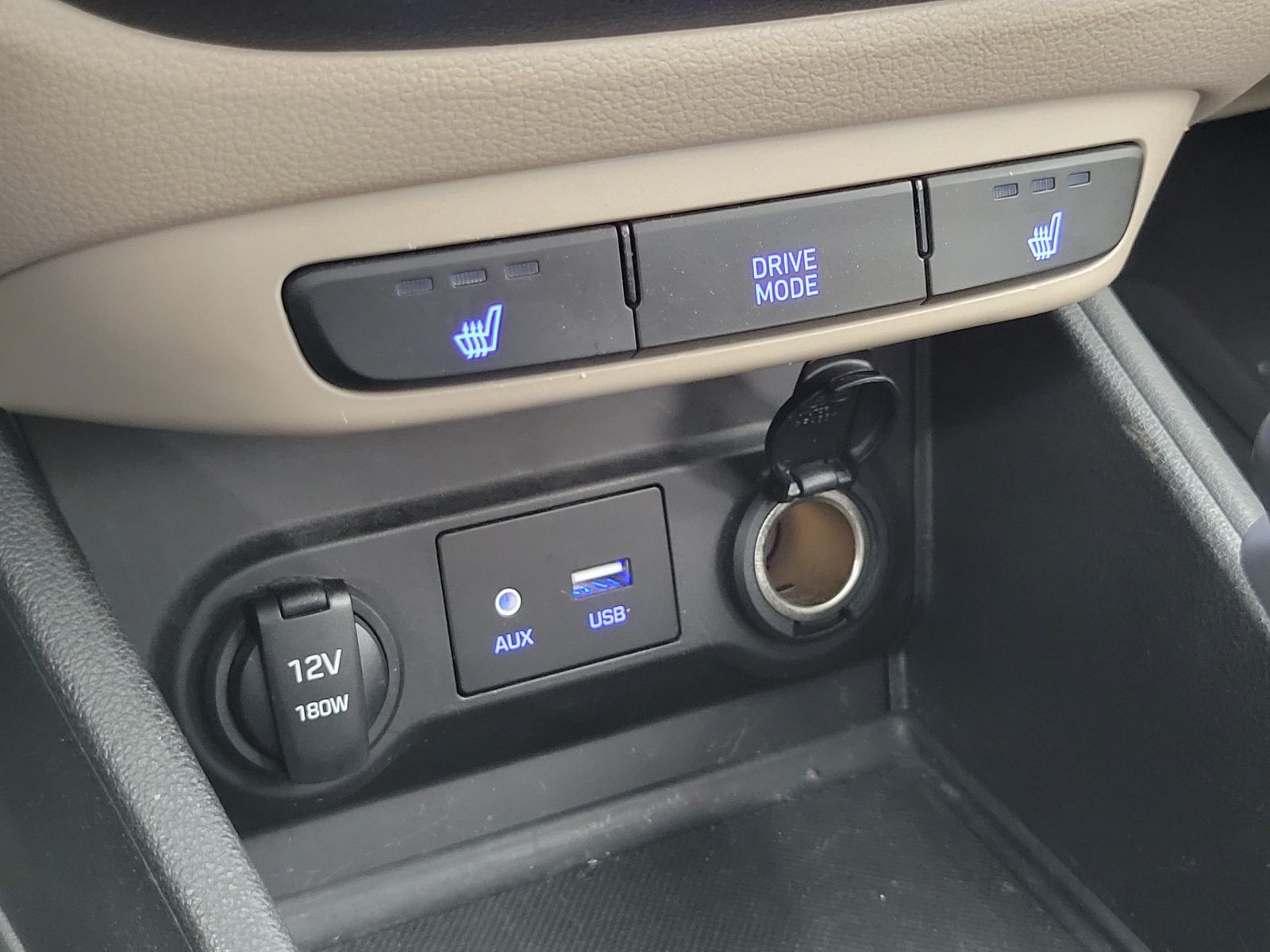 Used 2022 Hyundai Accent Limited FWD image 22
