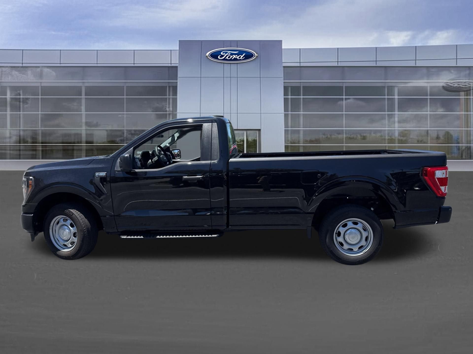 Certified 2023 Ford F150 XL RWD image 8