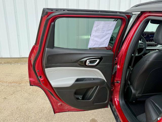 Used 2025 Jeep Compass Limited AWD/4WD image 15