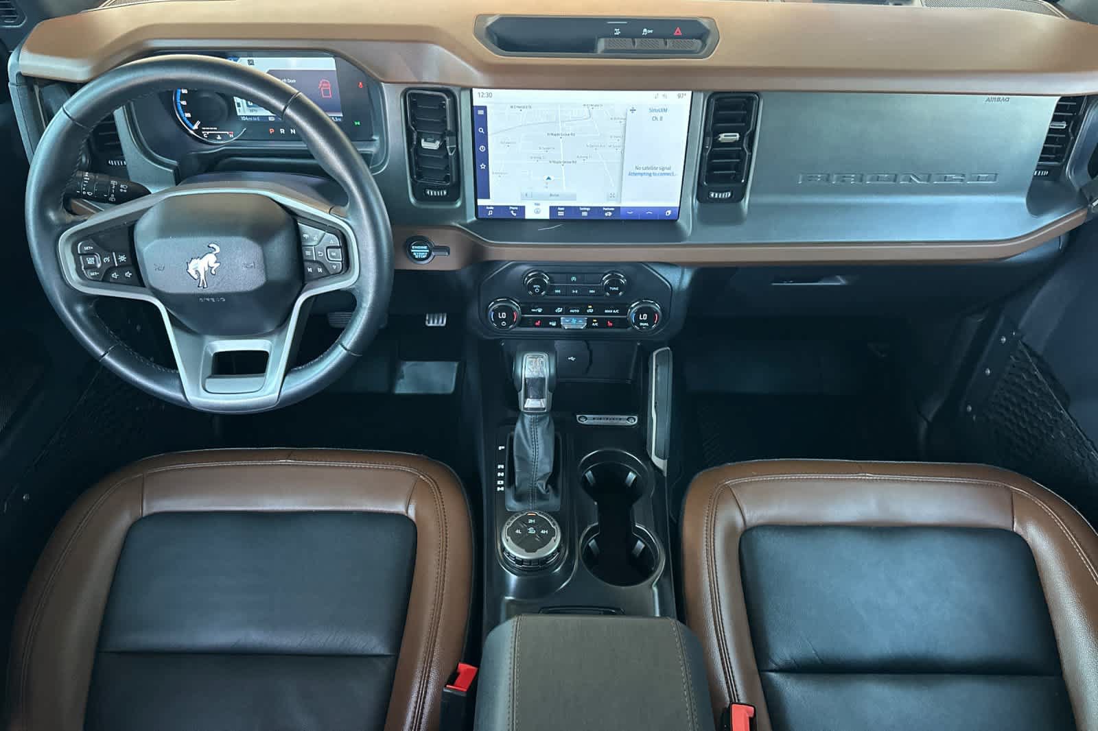 Certified 2024 Ford Bronco Outer Banks AWD/4WD image 3