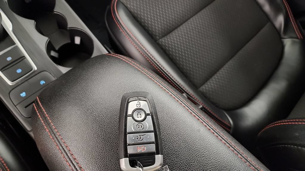 Certified 2024 Ford Escape ST-Line AWD/4WD image 20