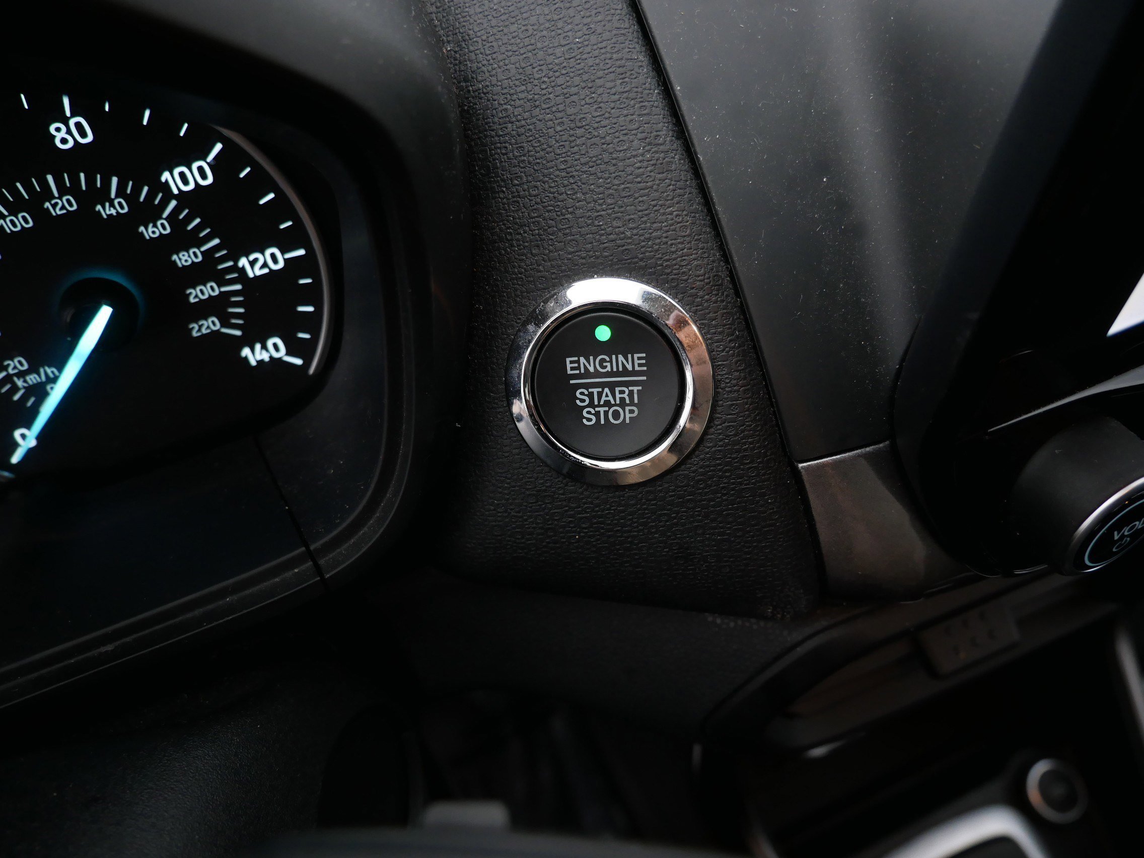 Certified 2022 Ford EcoSport SES image 33