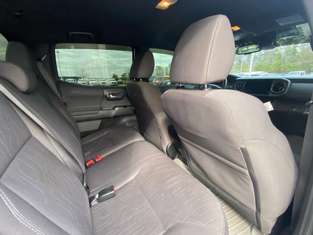 Used 2019 Toyota Tacoma TRD Sport image 25