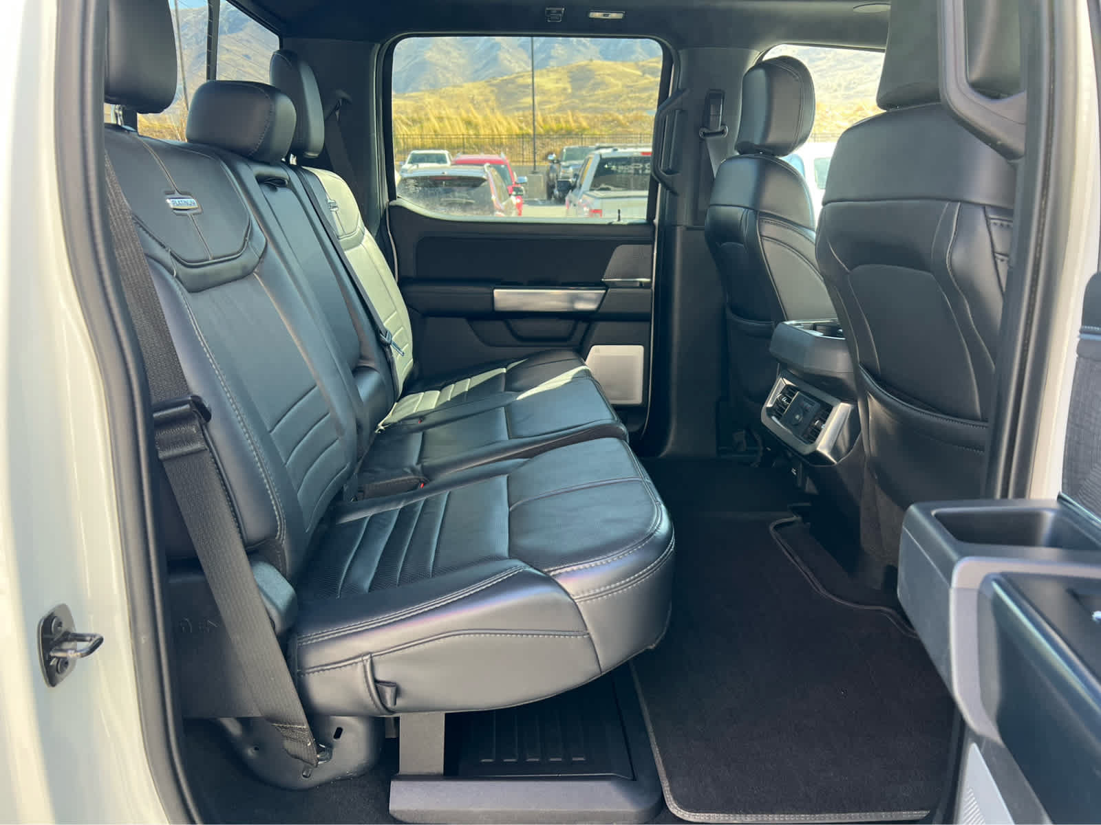 Certified 2025 Ford F350 Platinum AWD/4WD image 26
