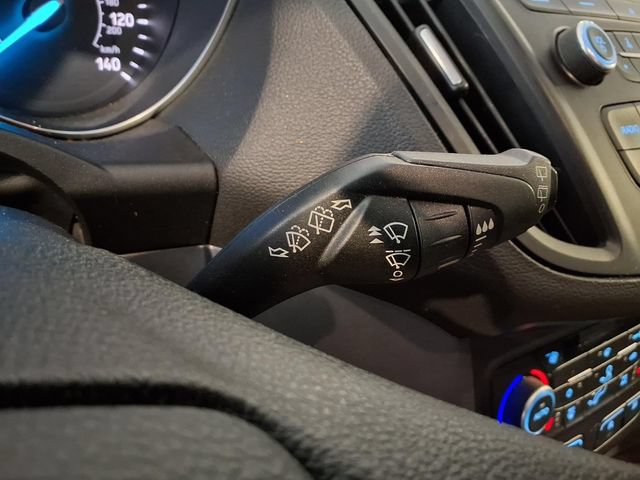Certified 2018 Ford Escape SE AWD/4WD image 16
