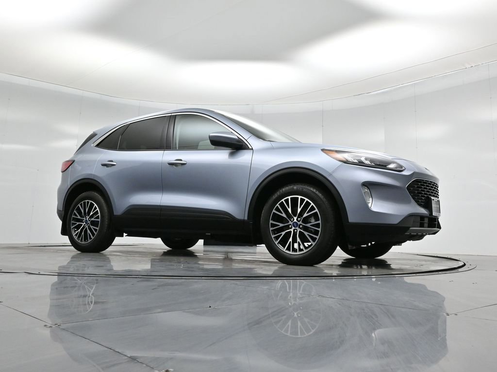 Certified 2022 Ford Escape SEL w/ Technology Package image 4