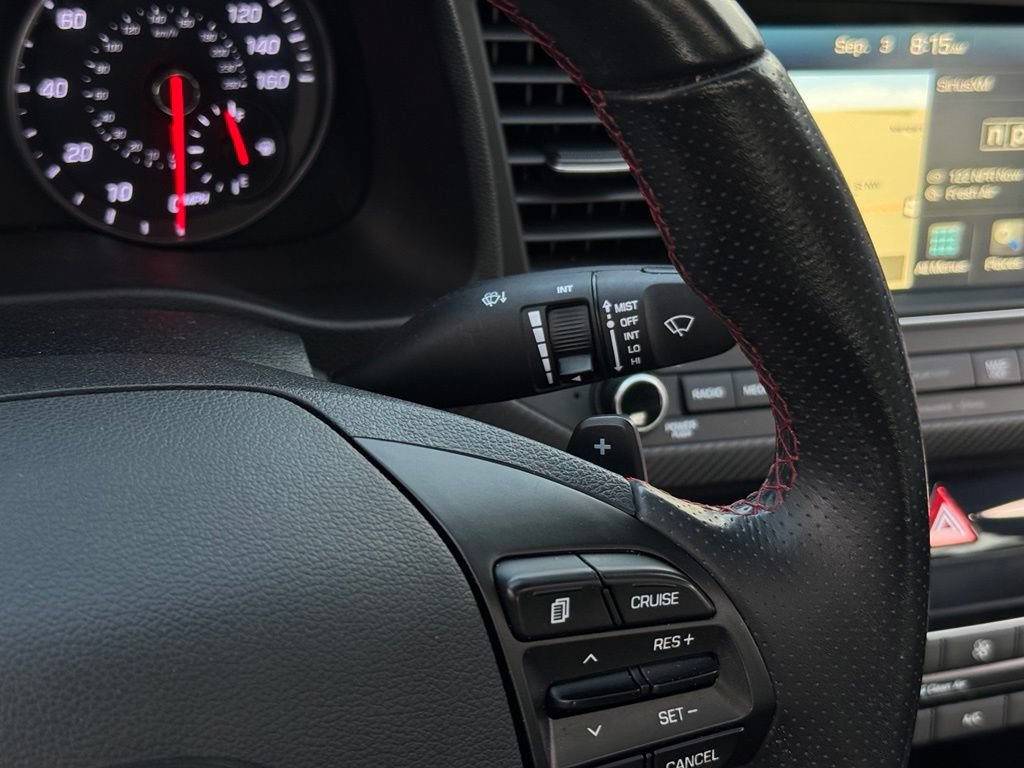 Used 2018 Hyundai Elantra Sport w/ Sport Premium Package 03 FWD image 34