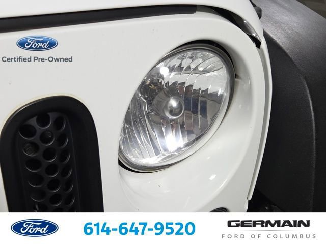 Used 2018 Jeep Wrangler Unlimited Sport S AWD/4WD image 15