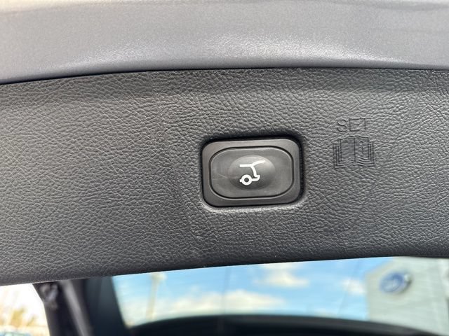 Certified 2024 Ford Edge SEL w/ Convenience Package AWD/4WD image 8