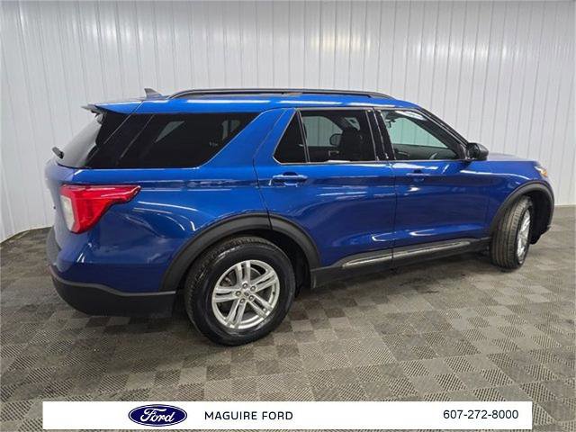 Certified 2022 Ford Explorer XLT w/ Equipment Group 202A image 6