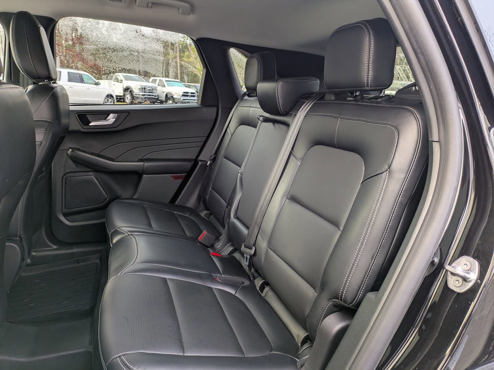 Certified 2025 Ford Escape Platinum image 16