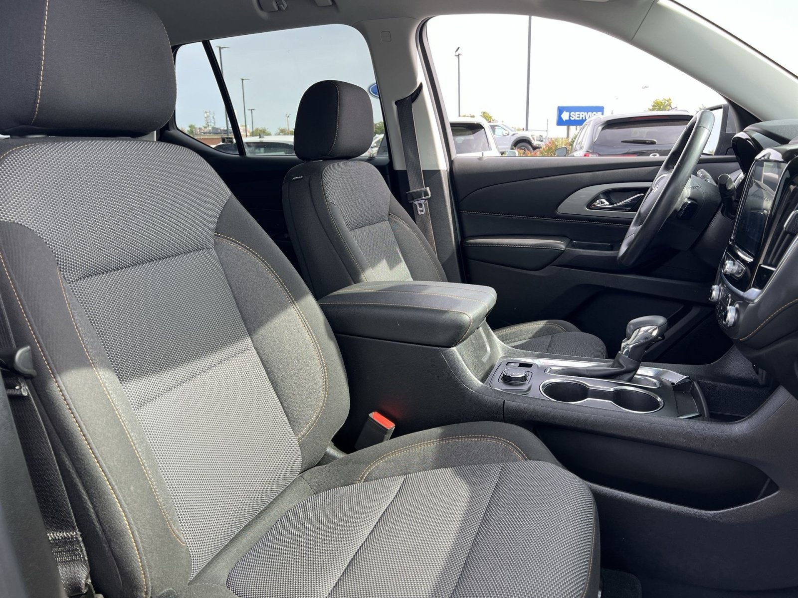 Used 2021 Chevrolet Traverse LT AWD/4WD image 26