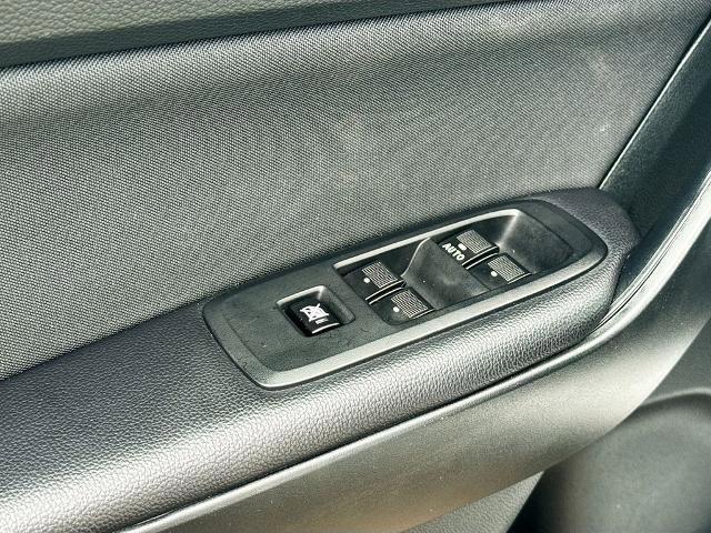 Certified 2022 Ford Ranger XLT w/ Equipment Group 301A Mid image 15