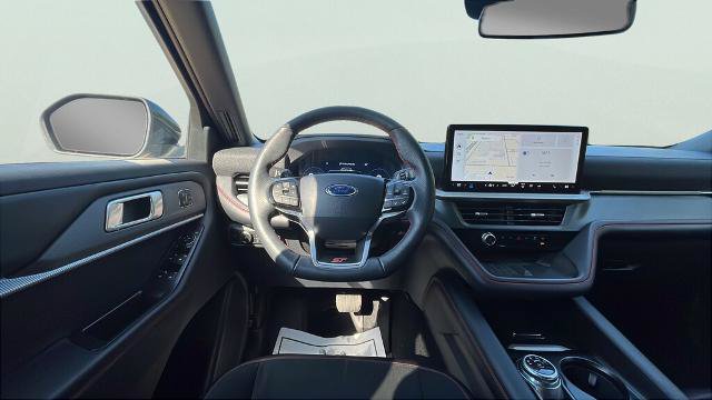 Certified 2025 Ford Explorer ST AWD/4WD image 11