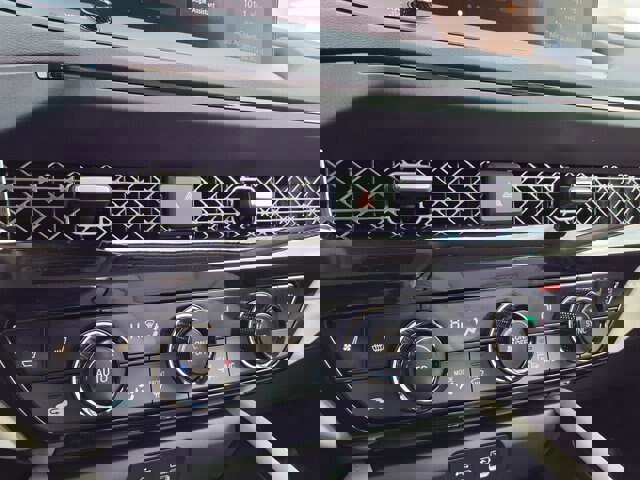 Used 2025 Honda Accord Touring image 16