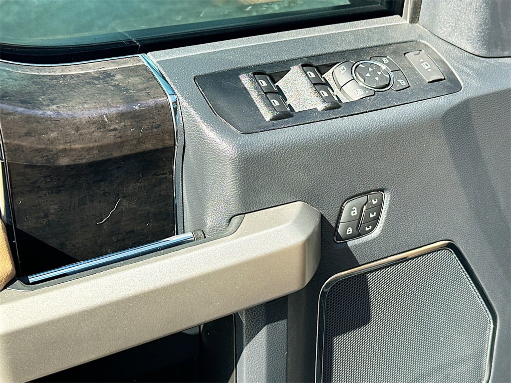 Certified 2022 Ford F250 Lariat w/ Lariat Ultimate Package image 21