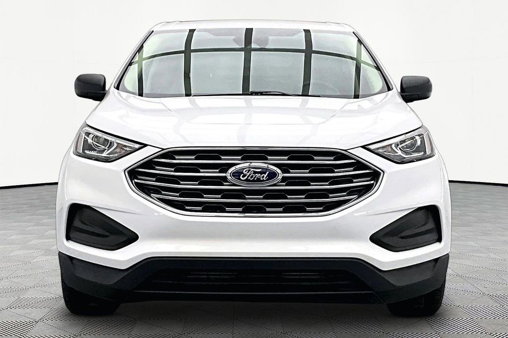 Certified 2022 Ford Edge SE w/ Cargo Accessory Package AWD/4WD image 3