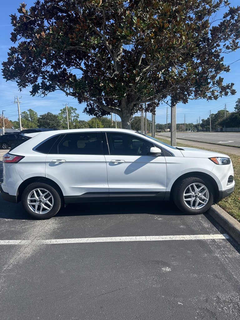 Certified 2024 Ford Edge SEL image 4