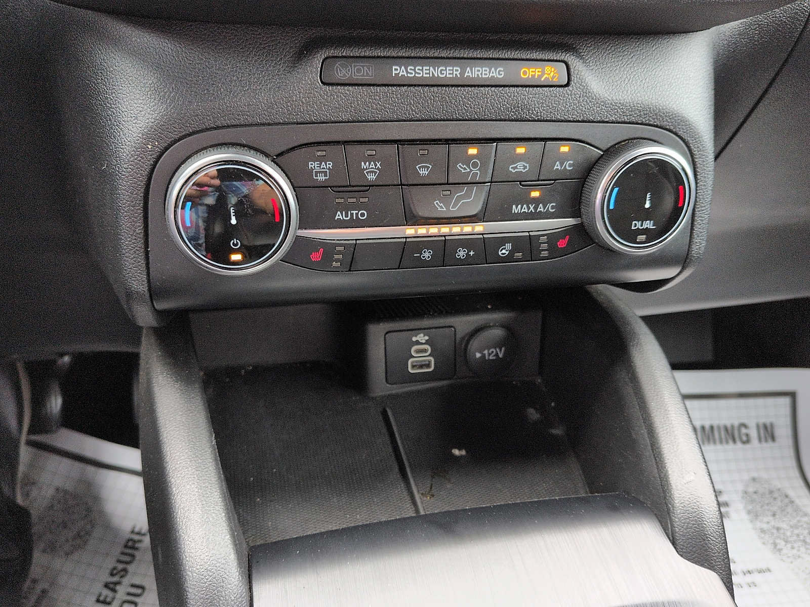 Certified 2025 Ford Escape ST-Line Select AWD/4WD image 20
