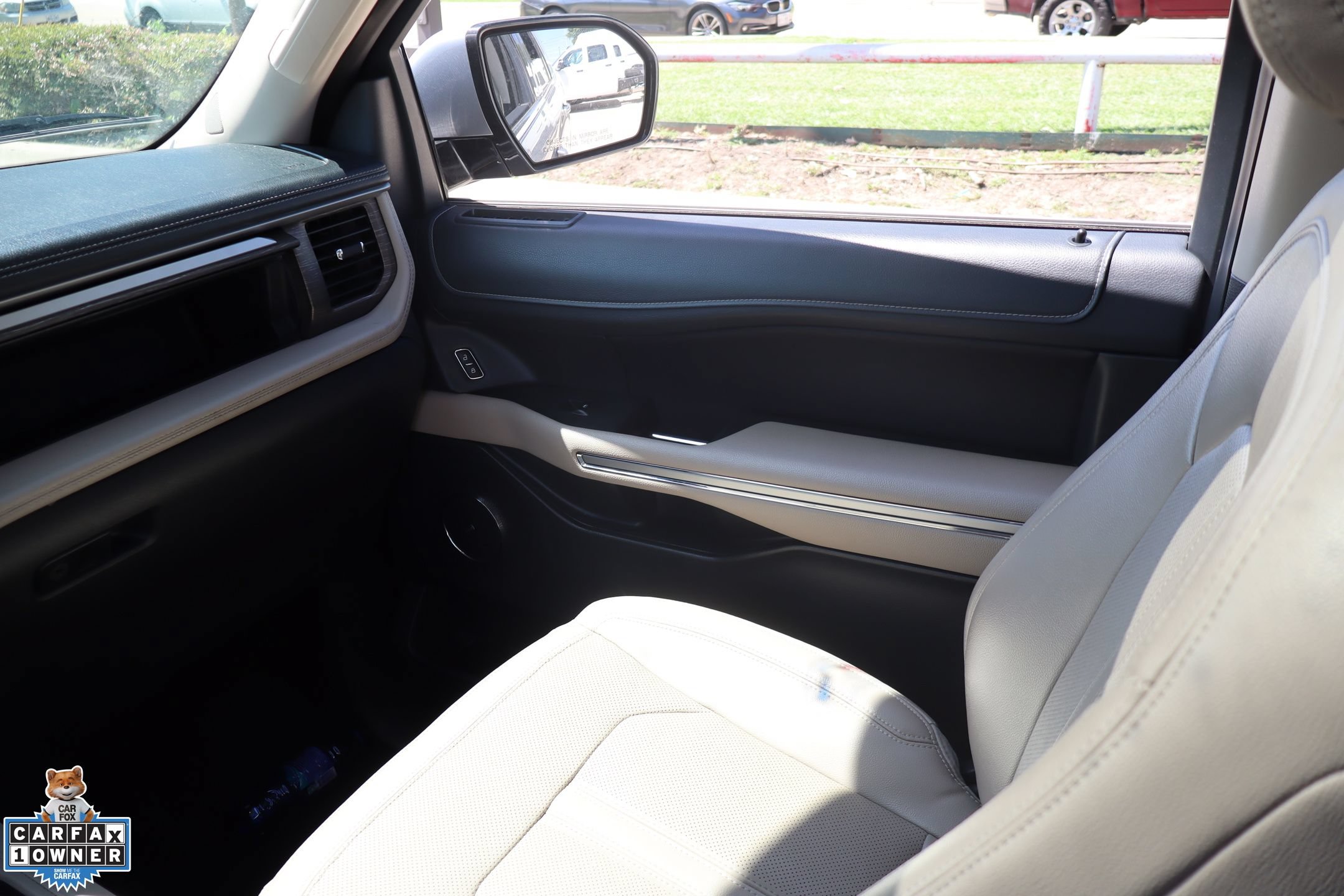 Certified 2023 Ford Expedition Limited RWD image 24