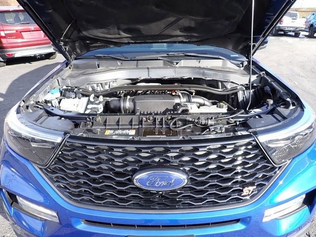 Certified 2021 Ford Explorer ST w/ ST Street Pack image 15